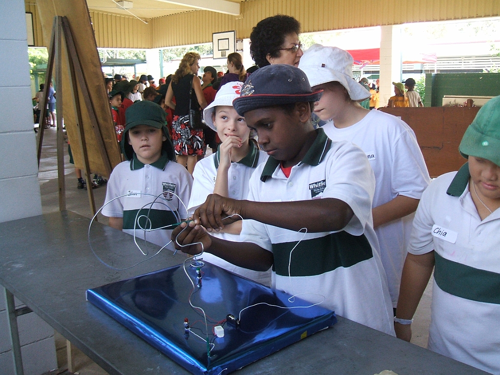 Cairns43 Science on the Oval.JPG